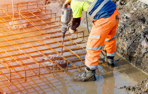 Best Concrete Pool Decks in East Lansdowne, PA
